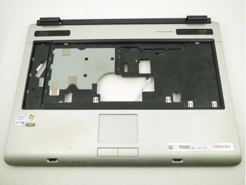 Нижняя часть корпуса от Toshiba Satellite A100 Hinges