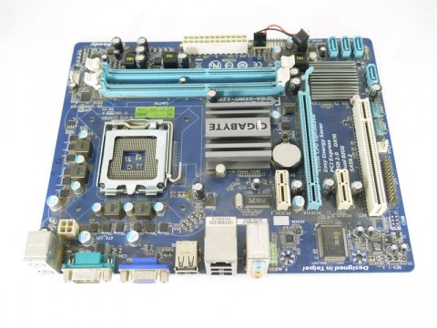 Мат. Плата под Intel LGA 775/GIGABYTE GA-G41MT-S2P/PCI-E/LAN/4*SATA/2*DDR3/mATX