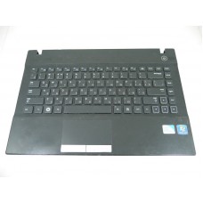 Нижняя часть корпуса от Samsung NP300V4A, б/у