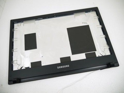 Крышка матрицы для Samsung NP300V4A (BA75-03223A), б/у