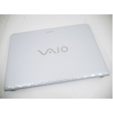 Крышка экрана матрицы от Sony Vaio PCG-61B11V (VPCEK3S1R), с трещиной