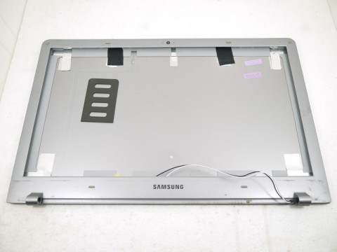 Крышка экрана матрицы от Samsung NP510R5E (BA75-04539A), б/у