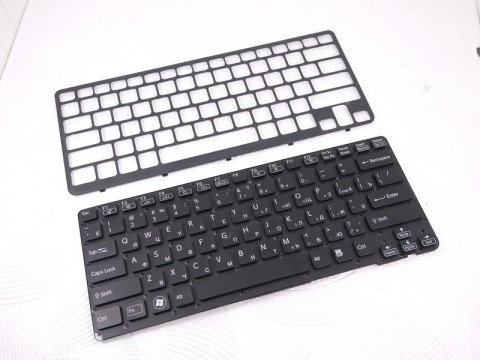 Клавиатура для ноутбука Sony Vaio VPCCA, PCG-61715V (012-003B-5907-B), б/у