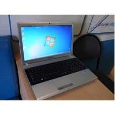 Ноутбук Samsung RV511/Intel Core i5 2,67 GHz/4 Гб, DDR3/HDD 320 Гб, б/у